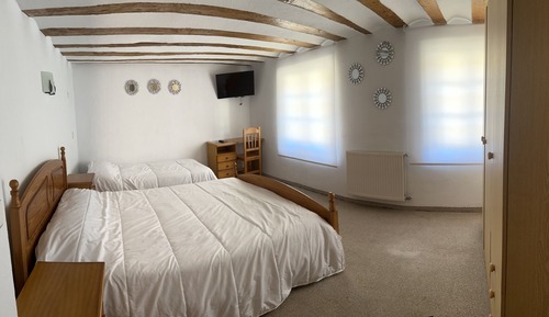 Family Quadruple Room, Shared Bathroom (No. 2 - 6)