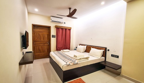 Premier Room