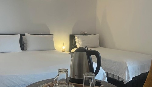 Badr Room 3