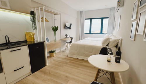 Deluxe Studio, 2 Double Beds