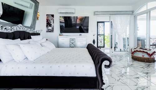 PENTHOUSE LUXURY SUITE, Romantic Penthouse