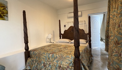God Father #7 Luxury Studio Suite, 1 Queen Bed, Non Smoking, Ocean View
