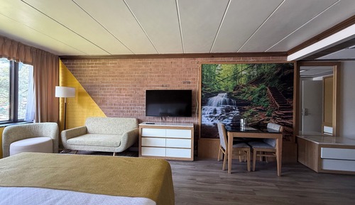 Lodge Junior Suite King