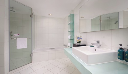 Standard Room, 2 Twin Beds, Club Lounge Access, Sea View
