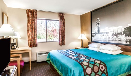 Standard Room, 1 King Bed