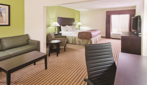 Deluxe Room, 1 King Bed, Non Smoking