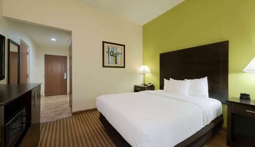 Superior Room, 1 King Bed, Non Smoking