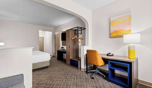 Suite, 1 King Bed with Sofa bed, Accessible, Non Smoking