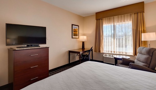 Standard Room, 1 King Bed, Accessible, Non Smoking