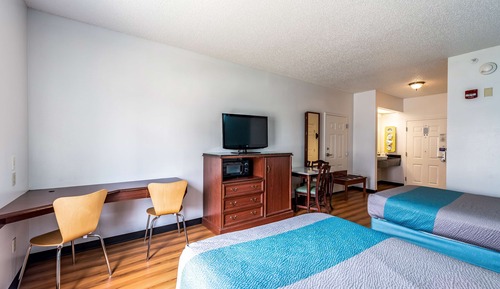 Deluxe Room, 2 Double Beds, Smoking