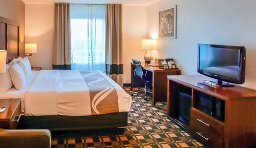 Executive Room, 1 King Bed with Sofa bed, Non Smoking