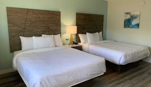Dog Friendly, 2 Queen Bed, Non Smoking