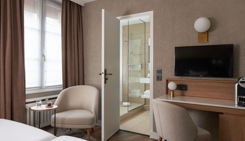 Superior Room, 2 Twin Beds, Non Smoking