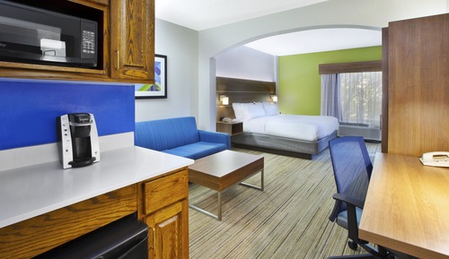 Standard Room, 1 Queen Bed, Accessible, Jetted Tub (Hearing)