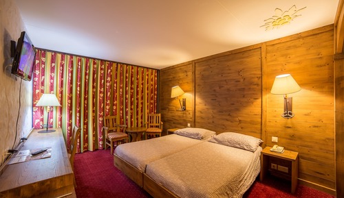 Double Room (South)