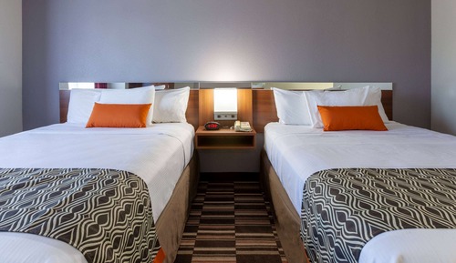 Room, 2 Queen Beds, Non Smoking