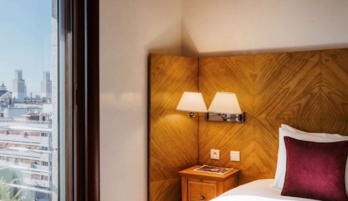 Deluxe Suite, 1 King Bed