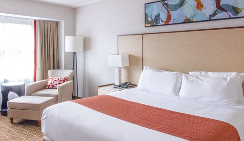 Standard Room, 1 King Bed