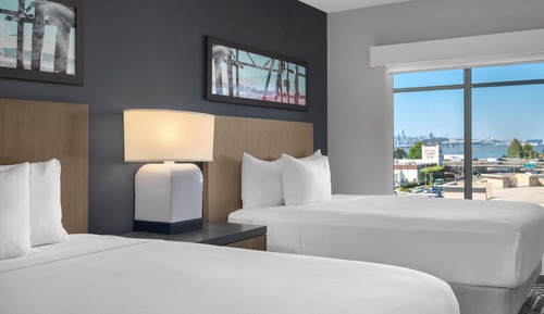 Suite, 2 Queen Beds, Bay View