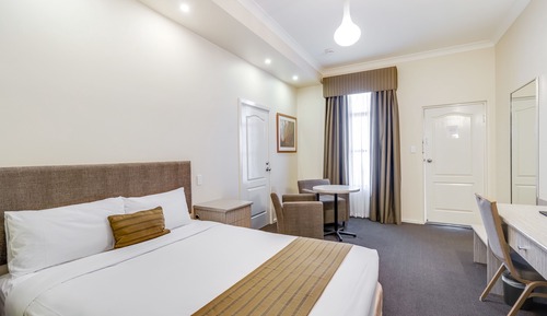 Superior Room, 1 Queen Bed