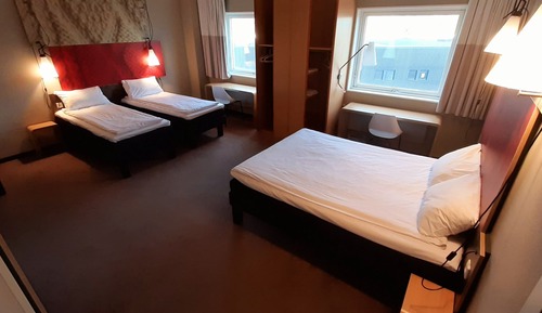 Standard Room, Multiple Beds, Non Smoking