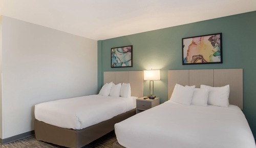 Suite, 2 Double Beds, Non Smoking
