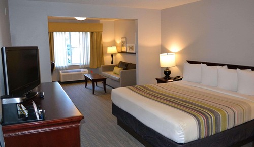 Studio Suite, 1 King Bed, Non Smoking