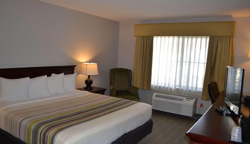 Room, 1 King Bed, Non Smoking