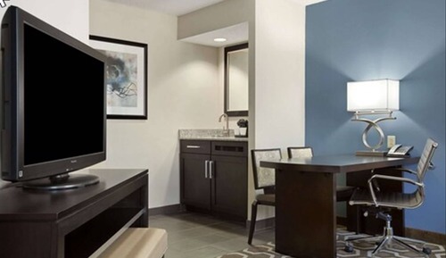 Suite, 1 King Bed, Accessible, (Hearing)