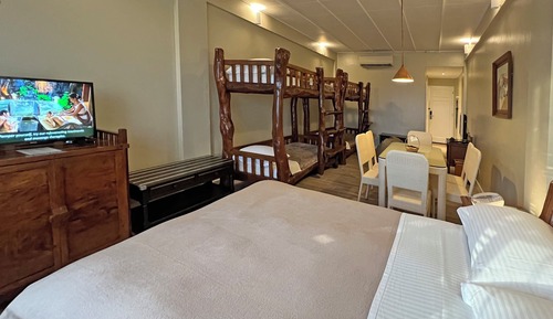 Upper-Floor Friends-and-Family Room