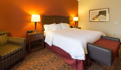 Room, 1 King Bed, Accessible, Non Smoking (Hearing)