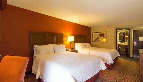 Room, 2 Queen Beds, Accessible, Non Smoking (Hearing)