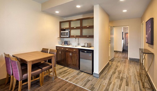 Suite, 1 Bedroom, Non Smoking, Harbor View