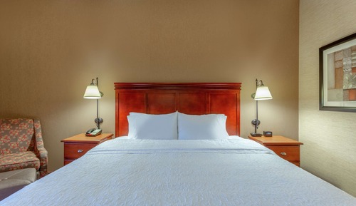 Two queen beds non smoking