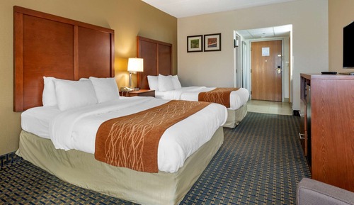 Standard Room, 2 Queen Beds, Non Smoking