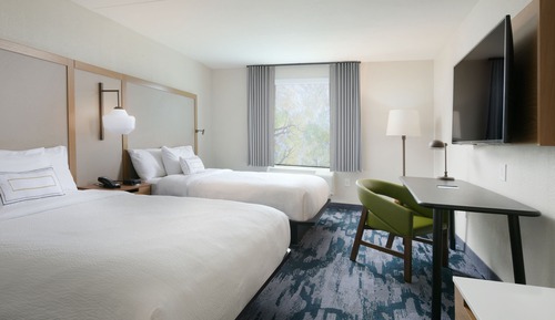 Room, 2 Queen Beds (Mobility Accessible, Tub)