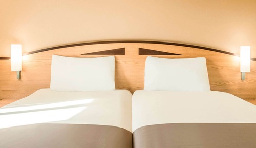 Room, 2 Twin Beds, Accessible