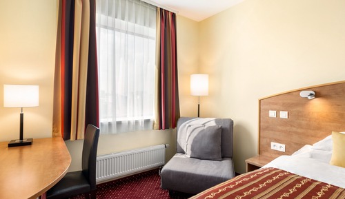 Comfort Room (Plus)