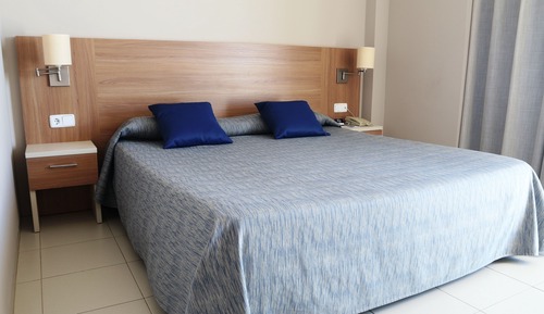 Double Room Single Use (SPA access)