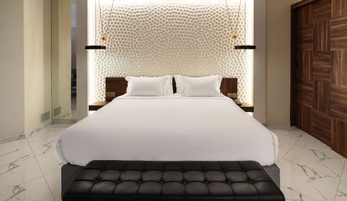Executive Suite Sea View