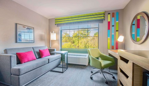 Room, 1 King Bed, Accessible (Hearing)