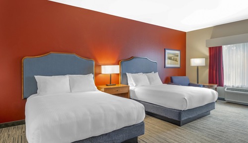 Standard Room, 2 Queen Beds, Non Smoking, Refrigerator & Microwave (Larger Room)