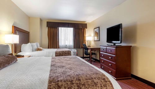 Standard Room, 2 Queen Beds, Non Smoking, Refrigerator & Microwave (Oversized Room)