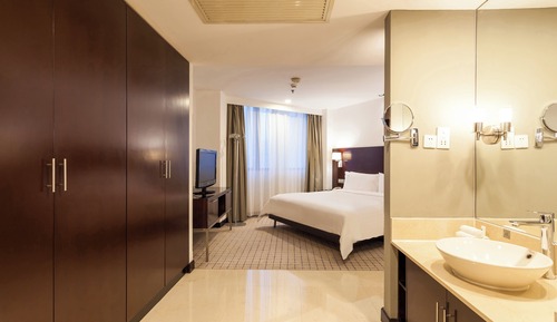 Suite, 1 Bedroom, Kitchen (Dining, Meeting Areas)