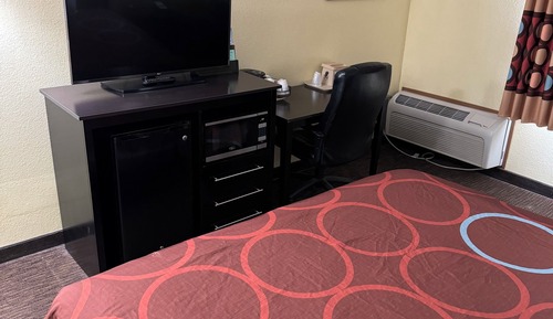 Standard Room, 1 King Bed