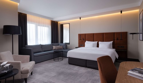 Junior Suite (Lounge Access)
