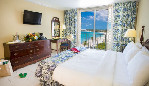 Room, Partial Ocean View