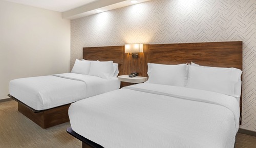 Two double beds non smoking