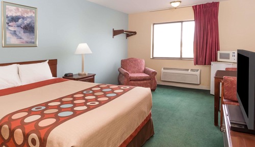 Double Room, 2 Double Beds