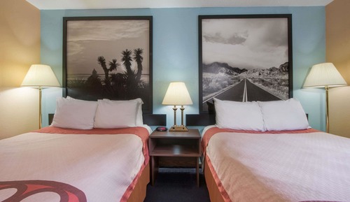Standard Twin Room, 2 Double Beds